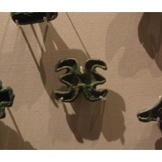 Copper compartmented seals, six-pointed, horn-like